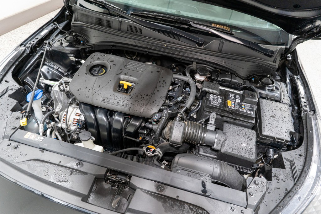 2024 Kia Forte Image 29