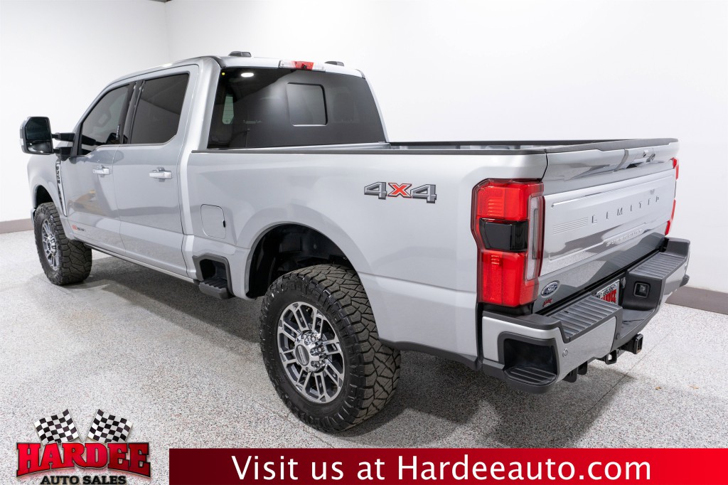 2024 Ford F-250 Image 3