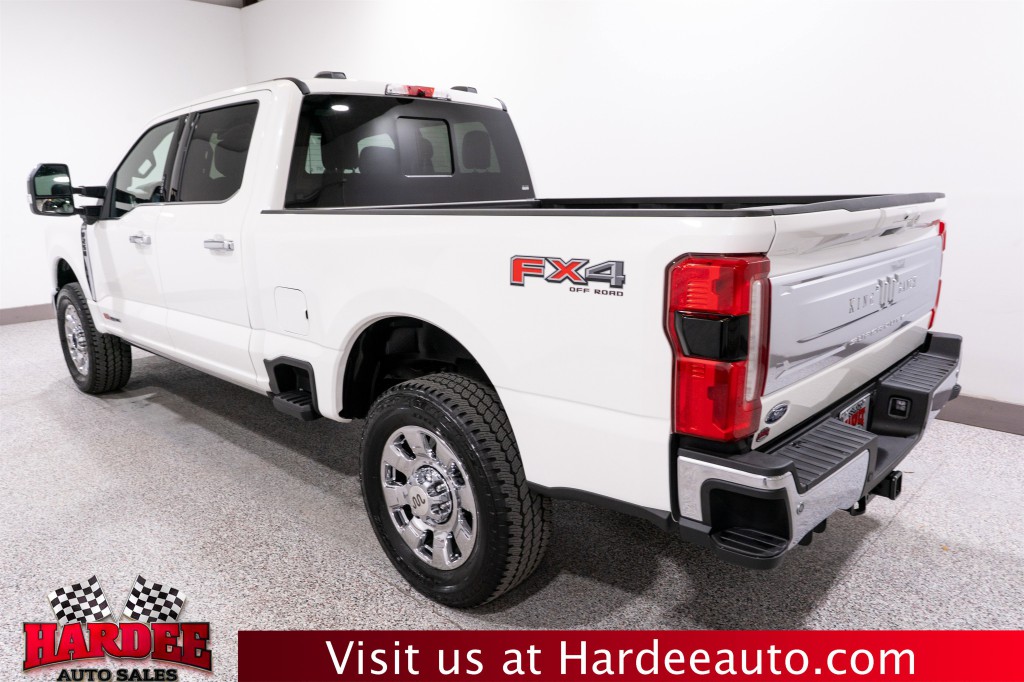 2026 Ford F-250 Image 3