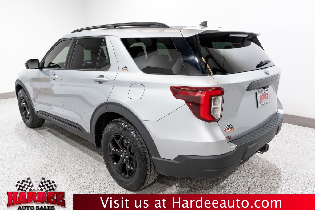 2023 Ford Explorer Image 3