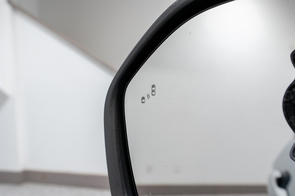 2023 Ford Explorer Image 13