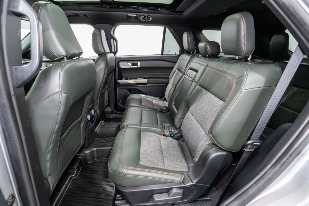 2023 Ford Explorer Image 33