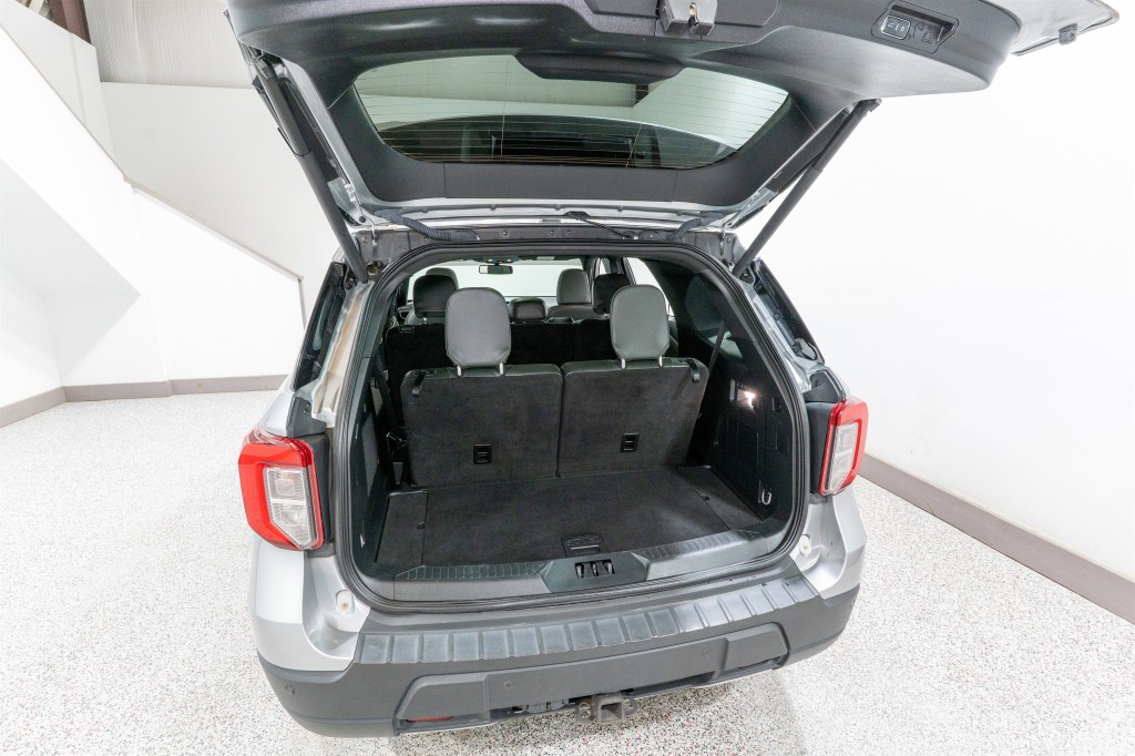 2023 Ford Explorer Image 35