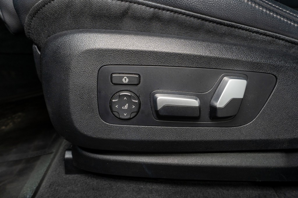 2021 BMW X5 Image 17