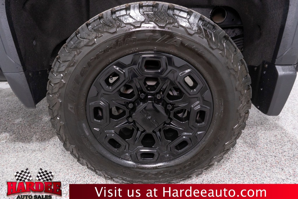 2024 GMC Sierra 2500 Image 10