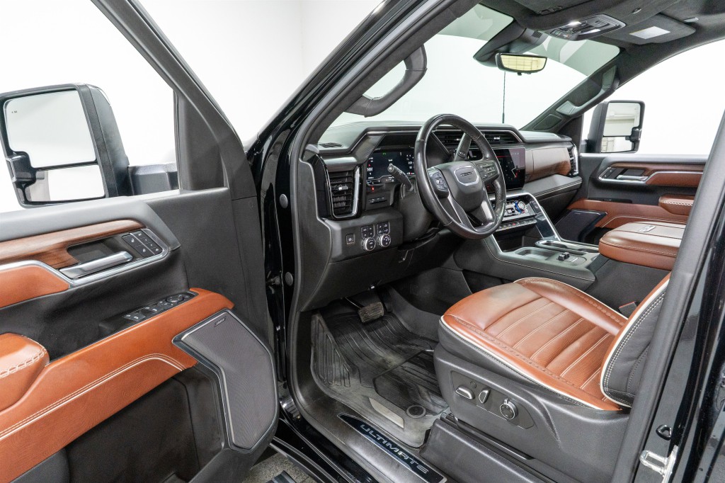 2024 GMC Sierra 2500 Image 15