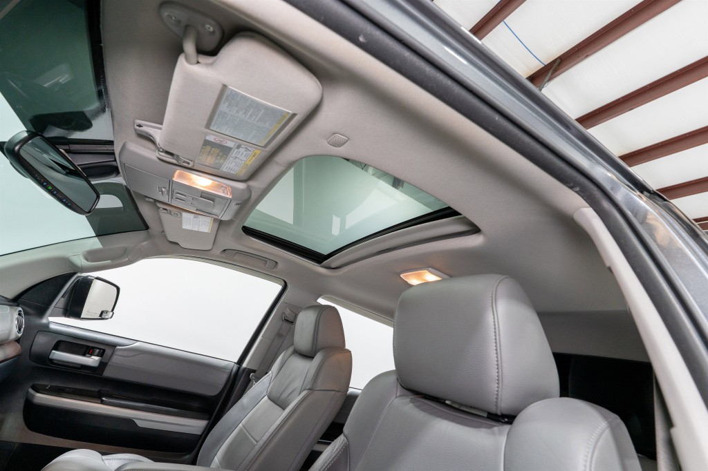 2019 Toyota Tundra Image 17