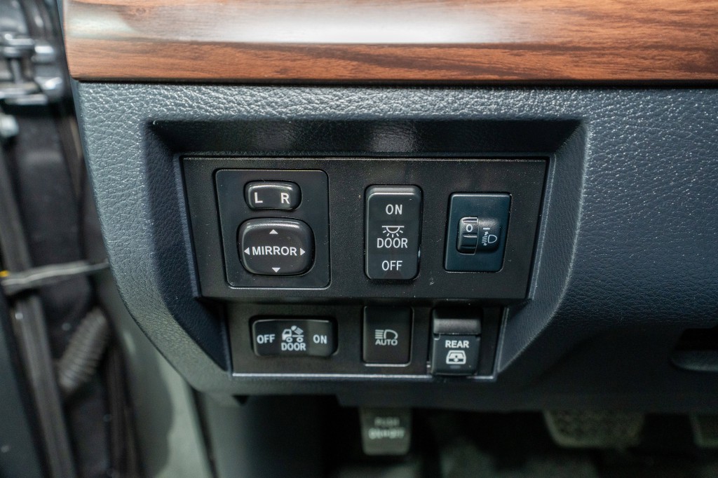 2019 Toyota Tundra Image 34