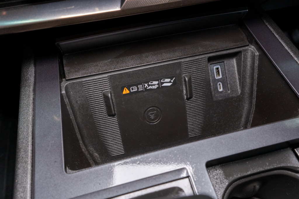 2023 GMC HUMMER EV Pickup Image 28