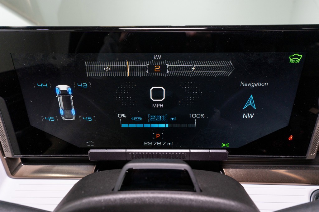 2023 GMC HUMMER EV Pickup Image 31