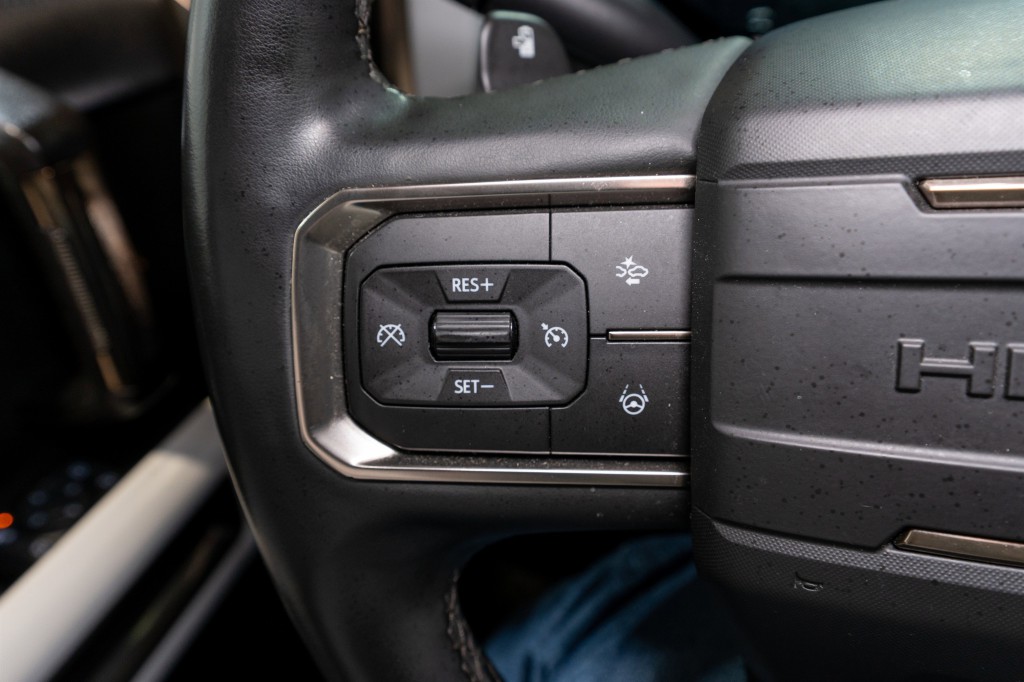 2023 GMC HUMMER EV Pickup Image 33