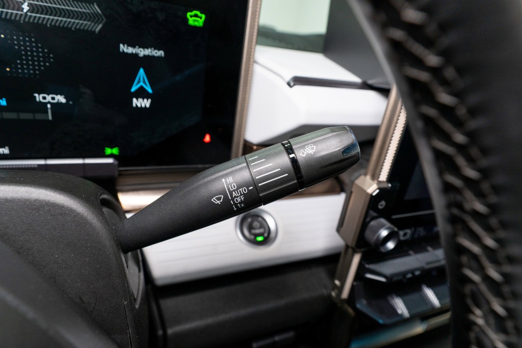 2023 GMC HUMMER EV Pickup Image 34