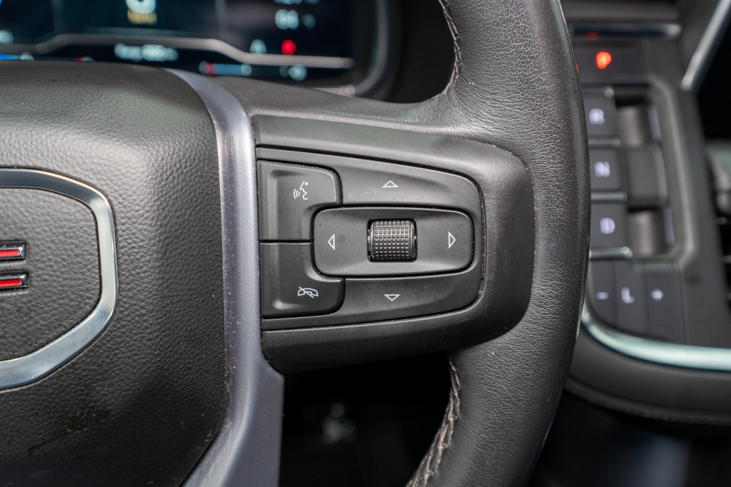 2023 GMC Yukon Image 23