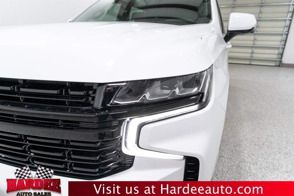 2024 Chevrolet Suburban Image 8