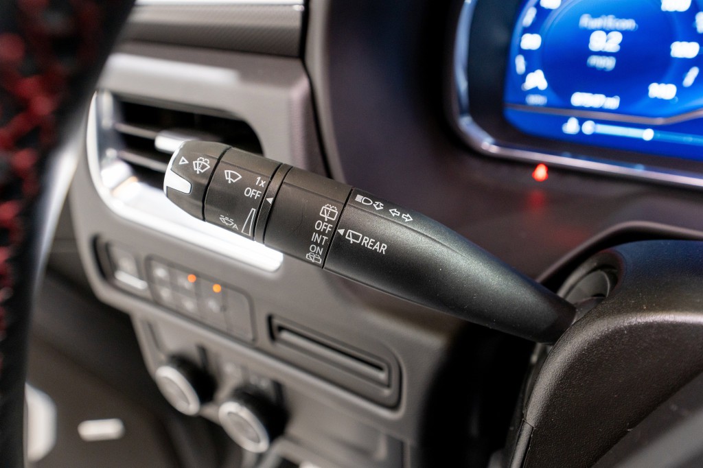 2024 Chevrolet Suburban Image 28