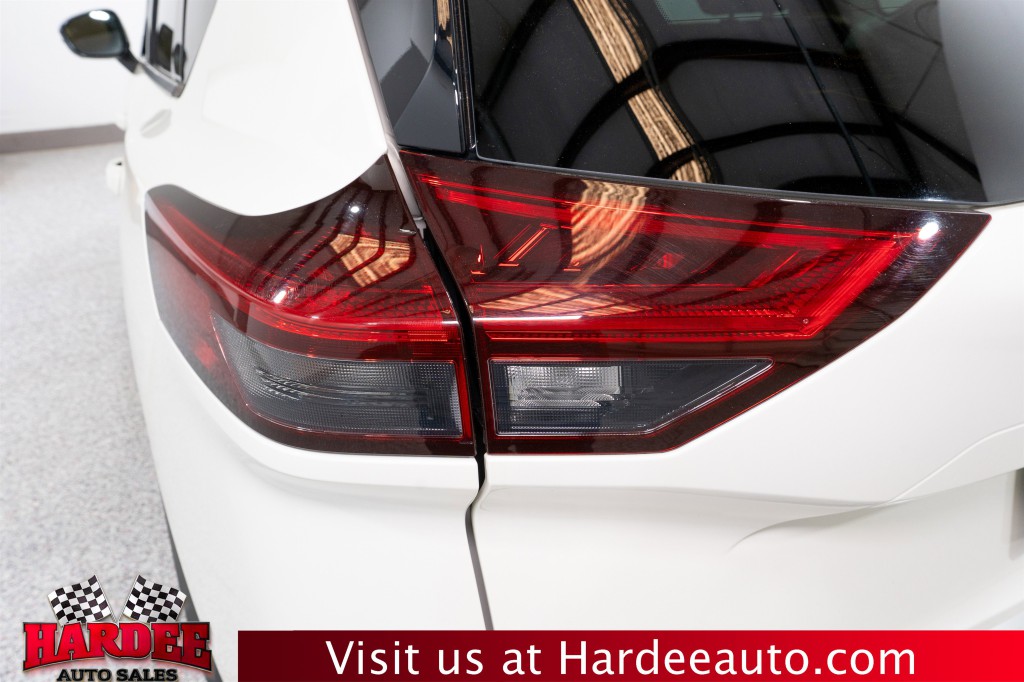 2023 Nissan Rogue Image 8