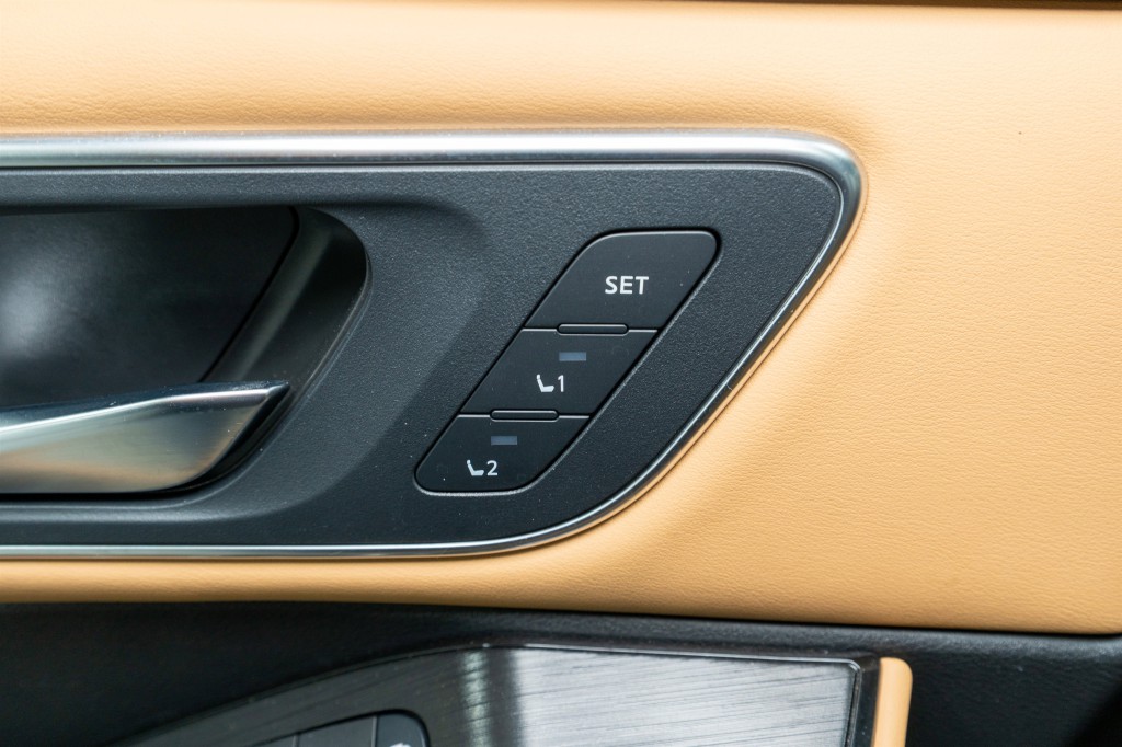 2023 Nissan Rogue Image 13