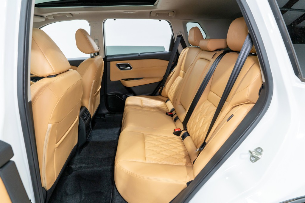 2023 Nissan Rogue Image 30