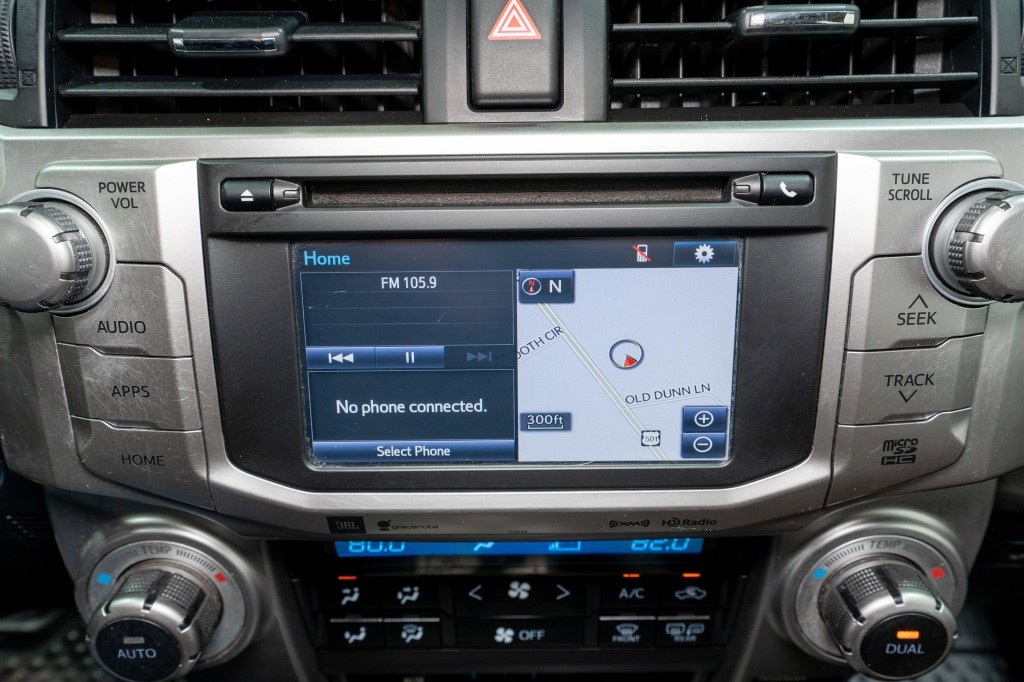 2018 Toyota 4Runner Image 17