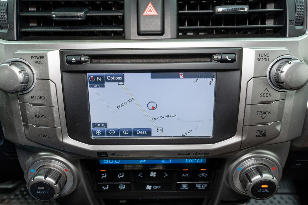 2018 Toyota 4Runner Image 18