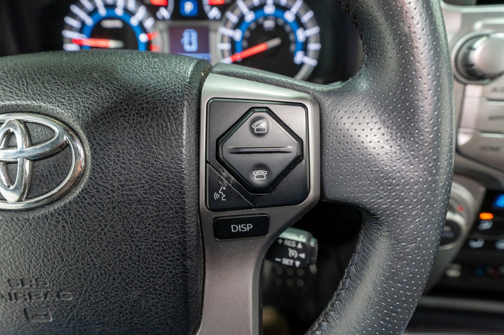 2018 Toyota 4Runner Image 27