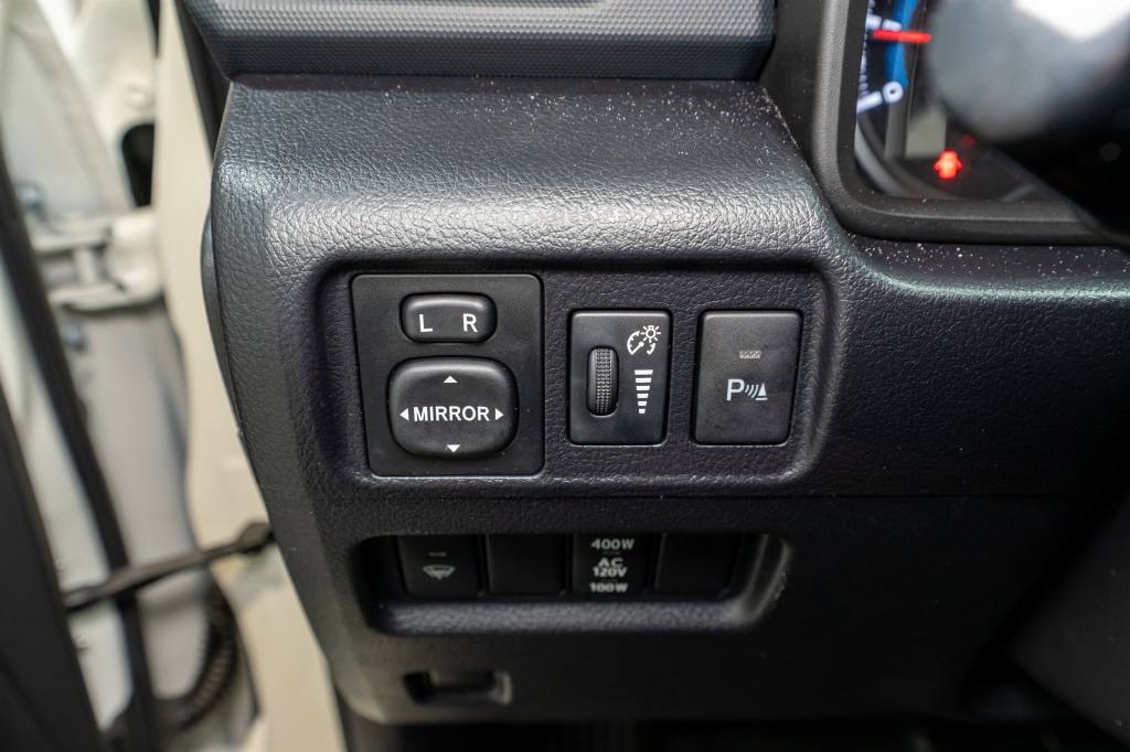 2018 Toyota 4Runner Image 33