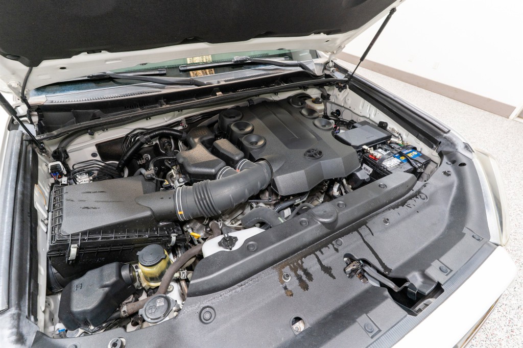 2018 Toyota 4Runner Image 37