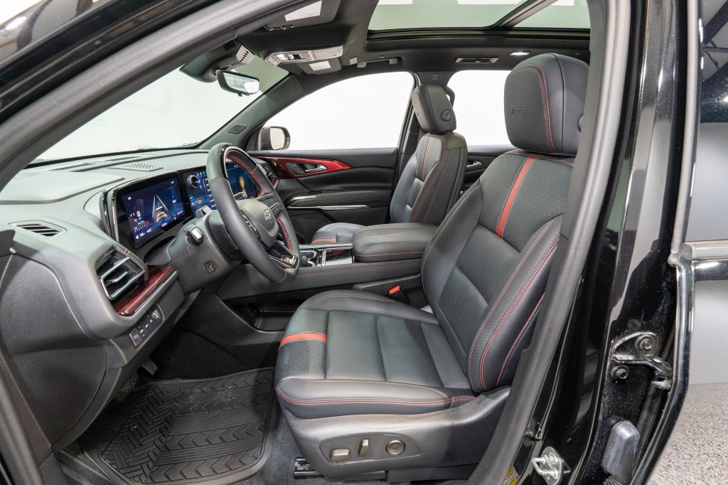 2024 Chevrolet Traverse Image 17