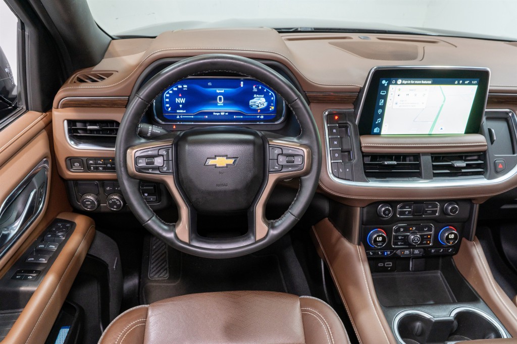 2024 Chevrolet Suburban Image 12