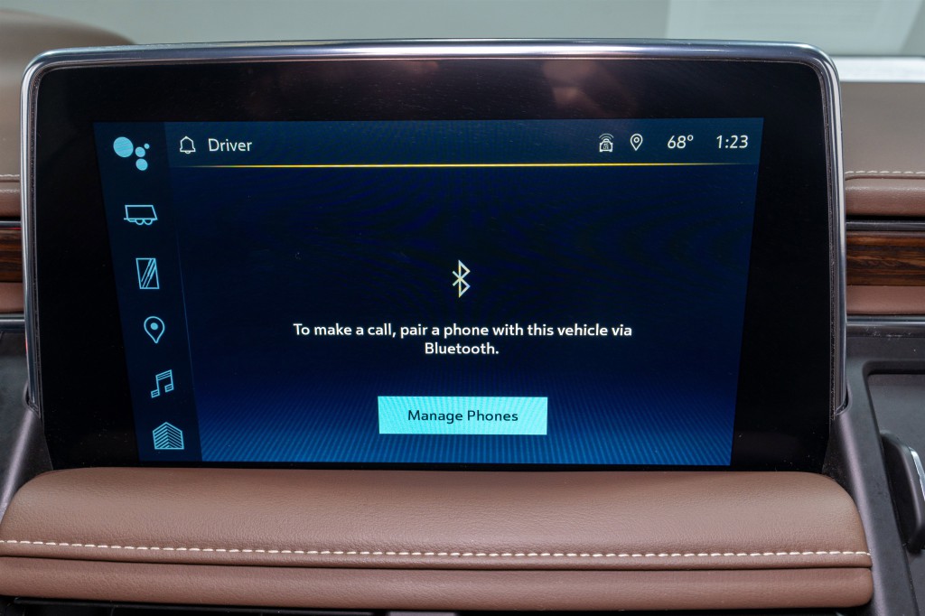 2024 Chevrolet Suburban Image 19