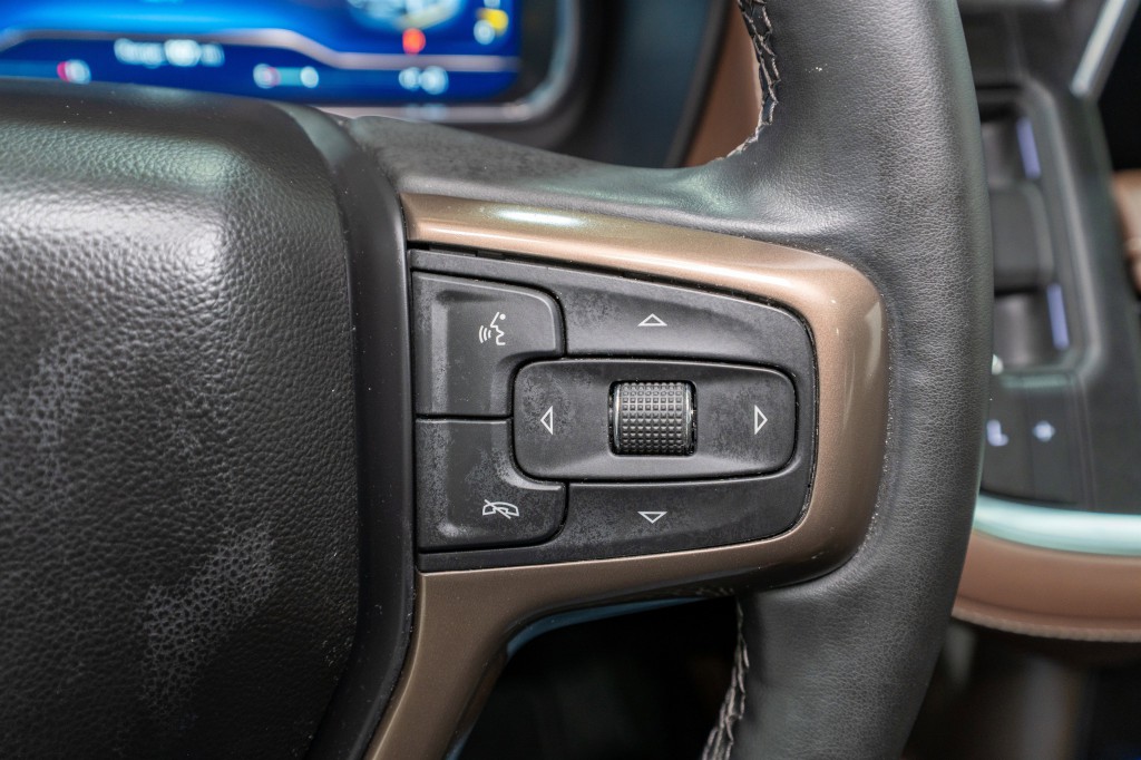 2024 Chevrolet Suburban Image 25