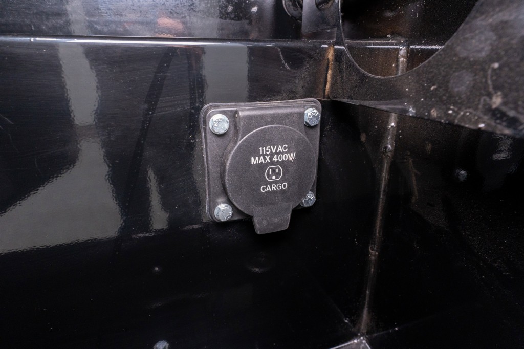 2023 RAM 3500 Image 13