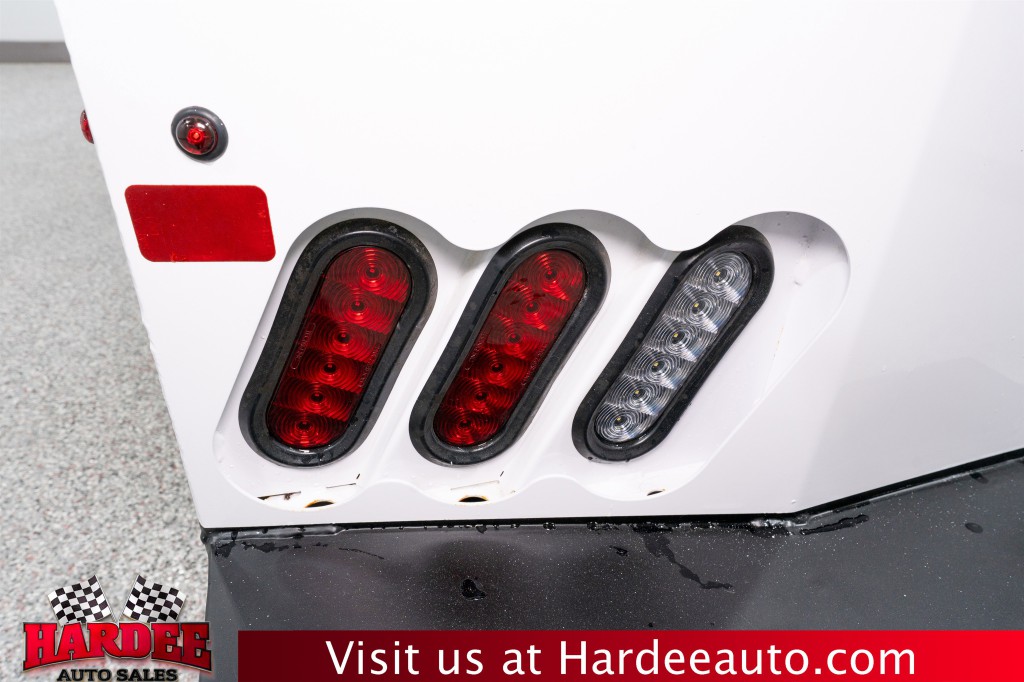 2023 RAM 2500 Image 9