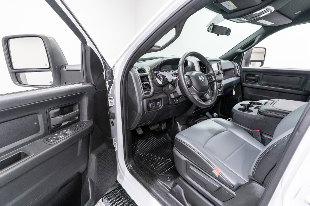 2023 RAM 2500 Image 14