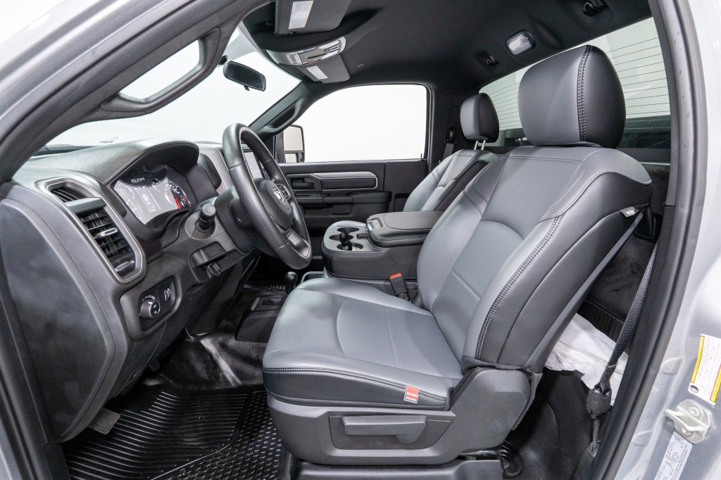 2023 RAM 2500 Image 16