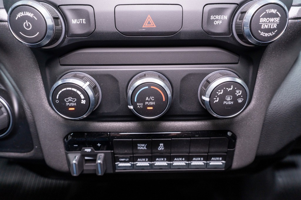 2023 RAM 2500 Image 21