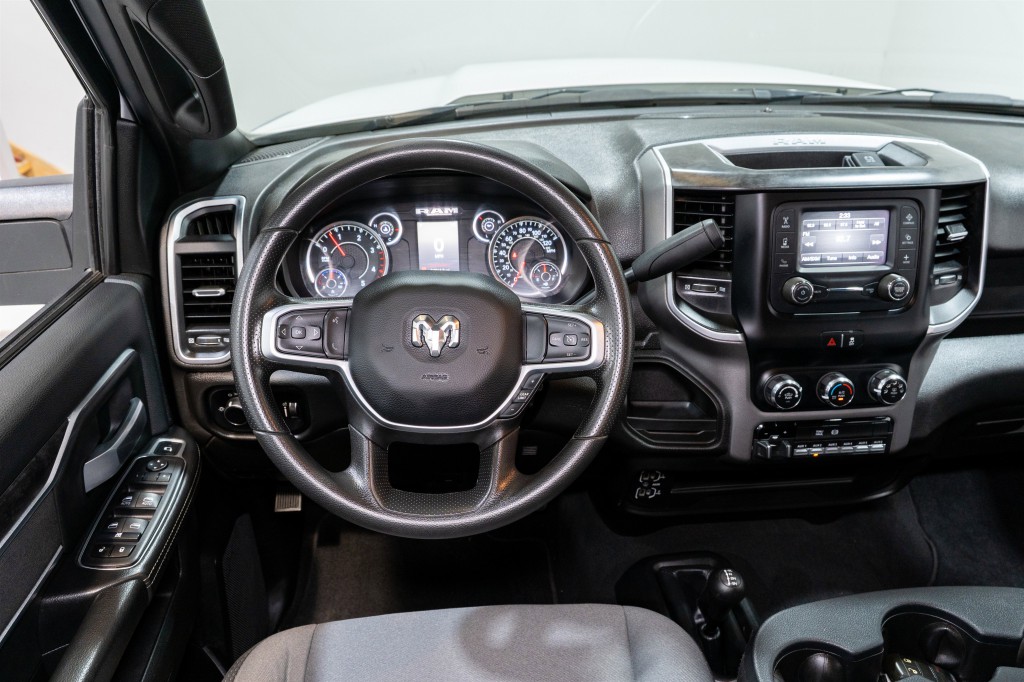 2024 RAM 3500 Image 13