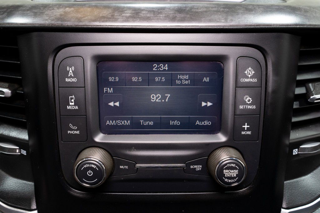 2024 RAM 3500 Image 17