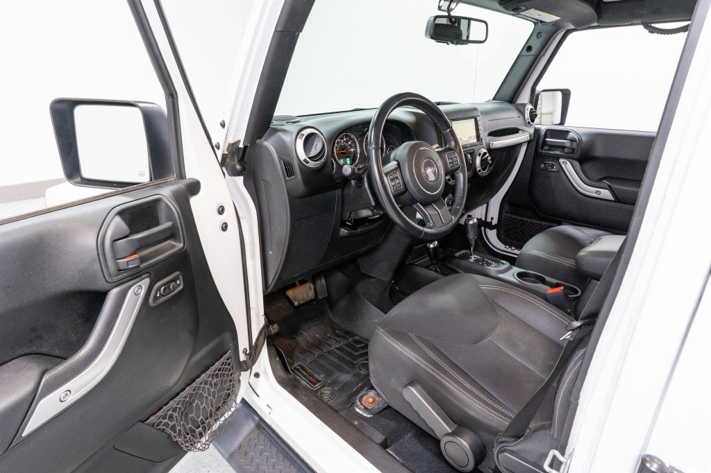 2017 Jeep Wrangler Unlimited Image 12