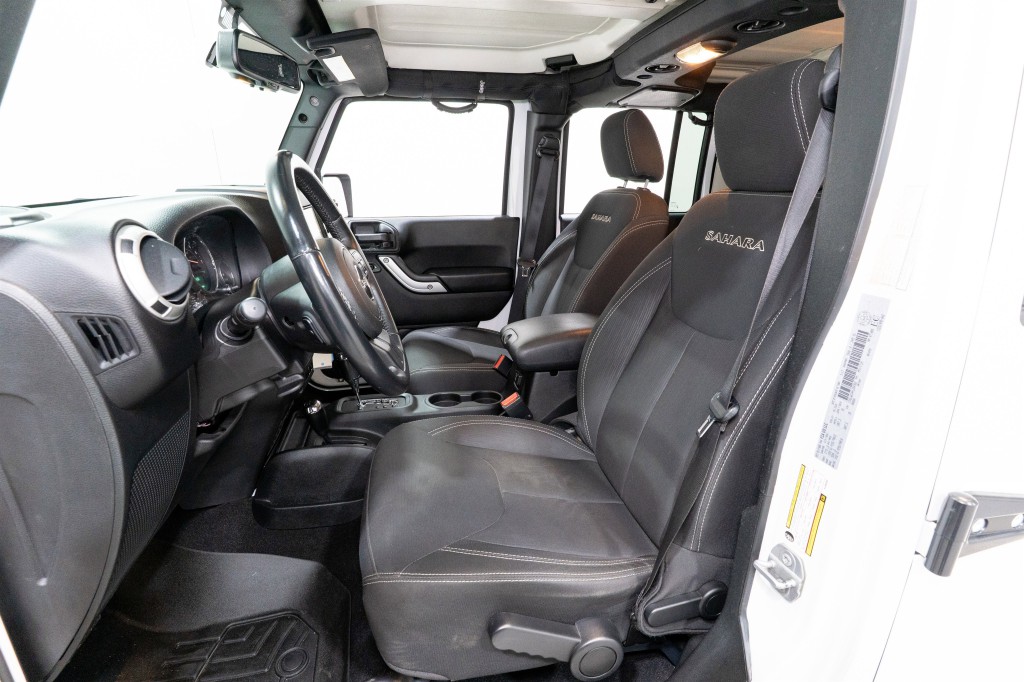 2017 Jeep Wrangler Unlimited Image 14