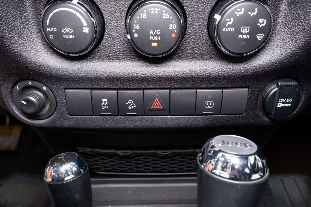 2017 Jeep Wrangler Unlimited Image 20