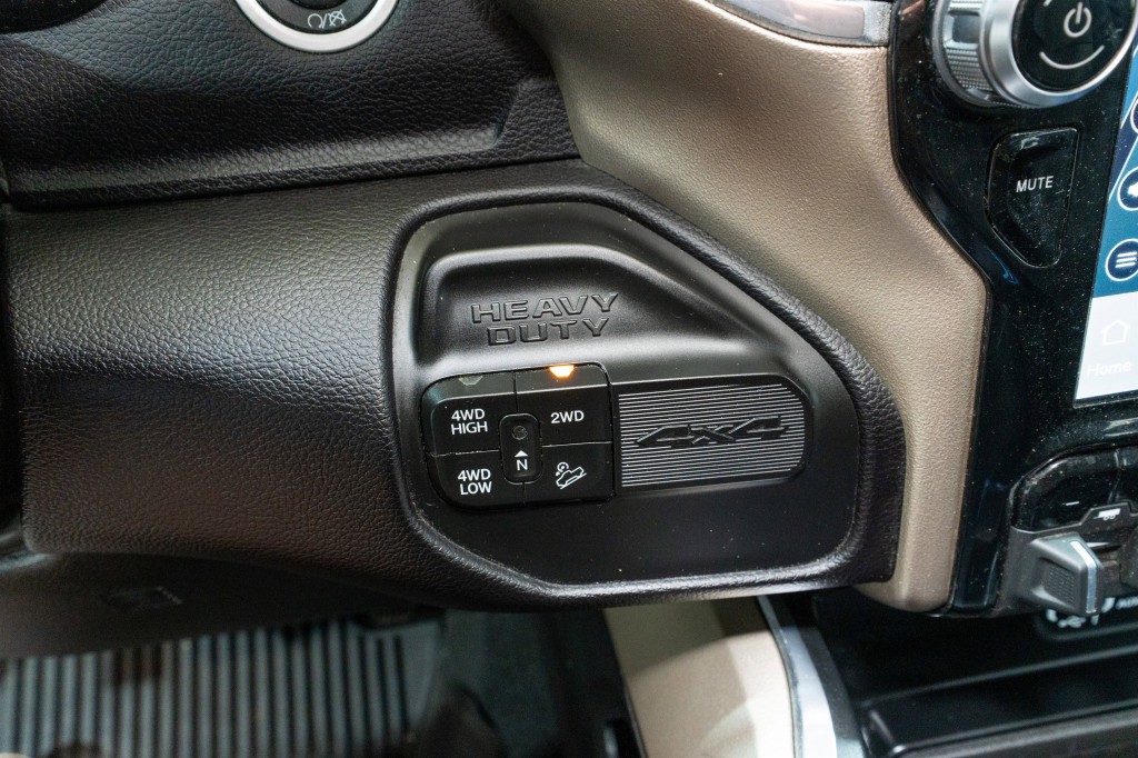 2023 RAM 2500 Image 24