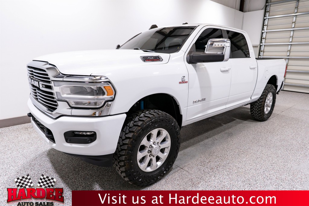 2023 RAM 2500 Image 2