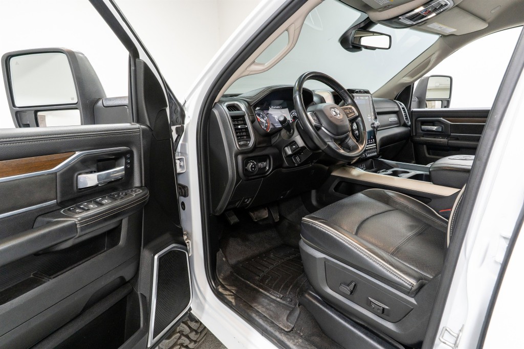 2023 RAM 2500 Image 13