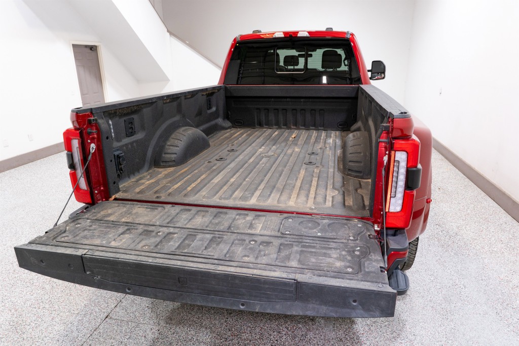 2024 Ford F-350 Image 12