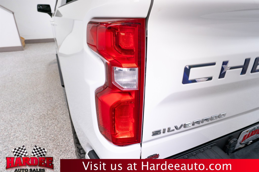 2022 Chevrolet Silverado 1500 Image 9