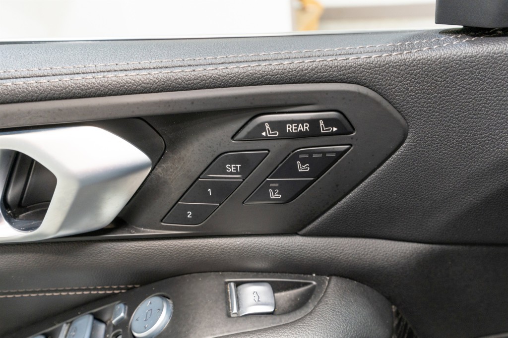 2022 BMW X7 Image 14