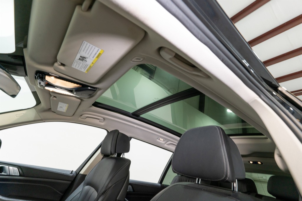 2022 BMW X7 Image 18