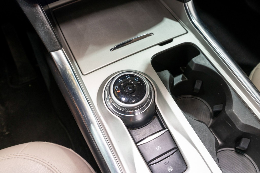 2022 Ford Explorer Image 24