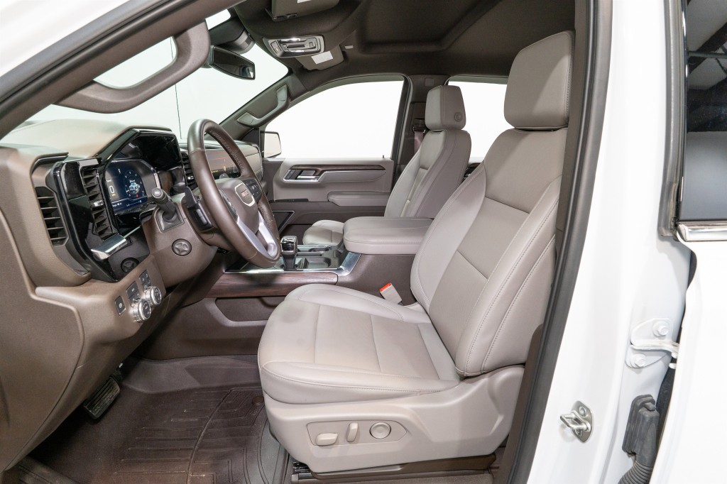 2025 GMC Sierra 1500 Image 18